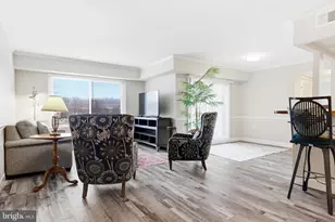 125 Clubhouse Dr SW, Leesburg, VA 20175 - Photo 12