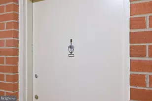 125 Clubhouse Dr SW, Leesburg, VA 20175 - Photo 10