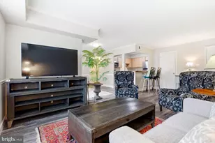 125 Clubhouse Dr SW, Leesburg, VA 20175 - Photo 14