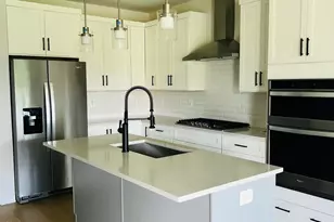 22351 Roanoke Rise Terrace, Ashburn, VA 20148 - Photo 4