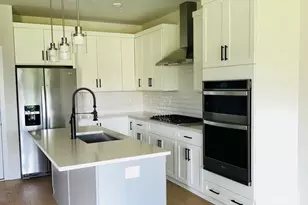 22351 Roanoke Rise Terrace, Ashburn, VA 20148 - Photo 2