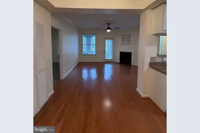 20453 Chesapeake Square #101, Sterling, VA 20165 - Photo 8