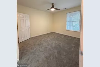 20453 Chesapeake Square #101, Sterling, VA 20165 - Photo 32