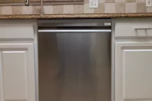 20453 Chesapeake Square, Sterling, VA 20165 - Photo 18