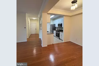 20453 Chesapeake Square #101, Sterling, VA 20165 - Photo 6