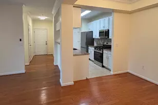 20453 Chesapeake Square, Sterling, VA 20165 - Photo 6