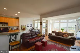 22111 Chelsy Paige Square, Ashburn, VA 20148 - Photo 10