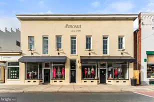 117 21st Street N, Purcellville, VA 20132 - Photo 2