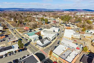 117 21st Street N, Purcellville, VA 20132 - Photo 4