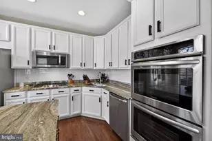 18544 Perdido Bay Terrace, Leesburg, VA 20176 - Photo 12