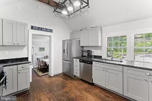 36930 Charles Town, Purcellville, VA 20132 - Photo 14