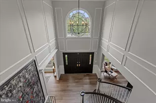 19598 Saratoga Springs Pl, Ashburn, VA 20147 - Photo 14