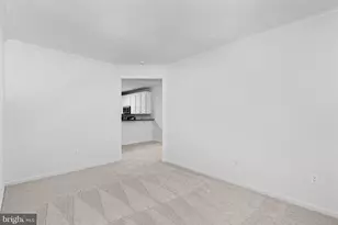 41895 Cathedral Valley Square, Aldie, VA 20105 - Photo 20