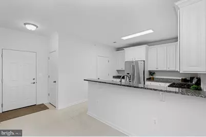 41895 Cathedral Valley Square #407, Aldie, VA 20105 - Photo 4