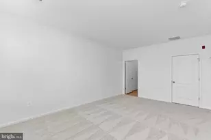 41895 Cathedral Valley Square, Aldie, VA 20105 - Photo 24