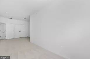 41895 Cathedral Valley Square, Aldie, VA 20105 - Photo 32