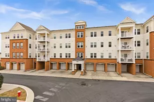 41895 Cathedral Valley Square, Aldie, VA 20105 - Photo 2