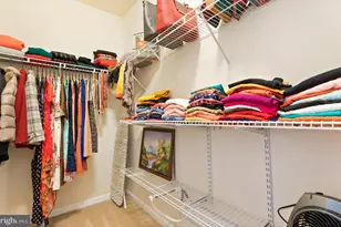 22705 Settlers Trail Terrace, Brambleton, VA 20148 - Photo 32