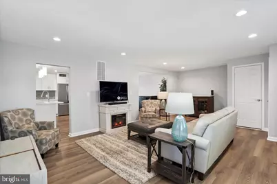 408 Blue Ridge Avenue NE, Leesburg, VA 20176 - Photo 12