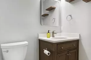 408 Blue Ridge Ave NE, Leesburg, VA 20176 - Photo 24