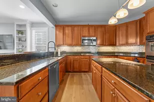 43344 Markham Pl, Ashburn, VA 20147 - Photo 18