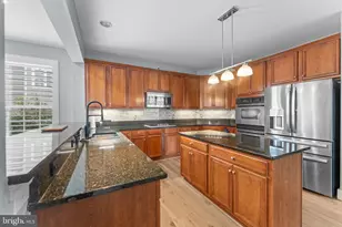 43344 Markham Pl, Ashburn, VA 20147 - Photo 16