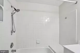 44152 Natalie Terrace, Ashburn, VA 20147 - Photo 16