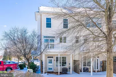 20401 Trails End Terrace, Ashburn, VA 20147 - Photo 4