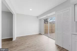 920 Windsor Ct, Sterling, VA 20164 - Photo 10