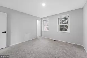 920 Windsor Ct, Sterling, VA 20164 - Photo 20