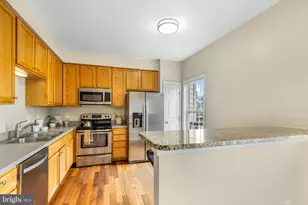 19167 Kepharts Mill Terrace, Leesburg, VA 20176 - Photo 18