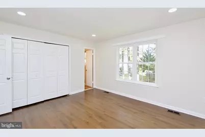 10217 McKean Court, Great Falls, VA 22066 - Photo 24