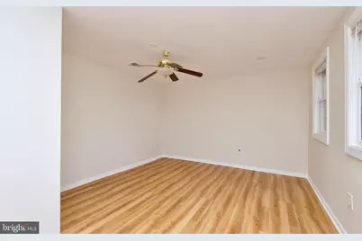 10217 McKean Court, Great Falls, VA 22066 - Photo 32