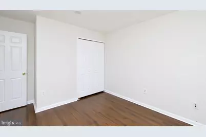 10217 McKean Court, Great Falls, VA 22066 - Photo 22