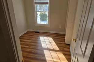 10217 McKean Ct, Great Falls, VA 22066 - Photo 40