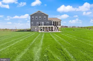 38866 Silver King Cir, Waterford, VA 20197 - Photo 98