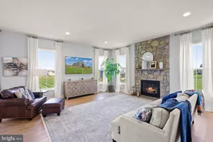 38866 Silver King Cir, Waterford, VA 20197 - Photo 22