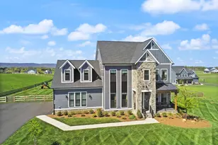 38866 Silver King Cir, Waterford, VA 20197 - Photo 2