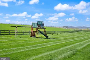 38866 Silver King Cir, Waterford, VA 20197 - Photo 100