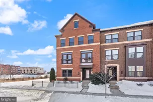 43497 Charitable St, Ashburn, VA 20148 - Photo 2