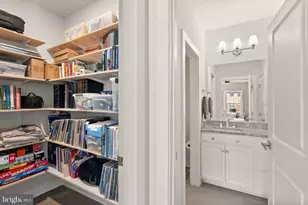 43497 Charitable St, Ashburn, VA 20148 - Photo 8