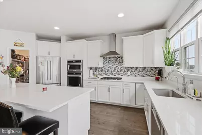 17964 Ridgewood Place, Round Hill, VA 20141 - Photo 14