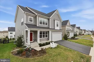 17964 Ridgewood Pl, Round Hill, VA 20141 - Photo 4