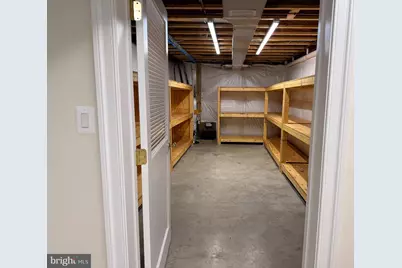 217 W Market Street, Leesburg, VA 20176 - Photo 18