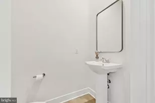 44490 Coalport Ter, Ashburn, VA 20147 - Photo 8