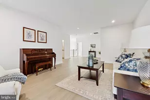 44490 Coalport Ter, Ashburn, VA 20147 - Photo 6