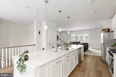 20835 Owenmore Terrace, Sterling, VA 20166 - Photo 8