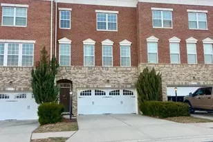 23197 Tradewind Dr, Brambleton, VA 20148 - Photo 2