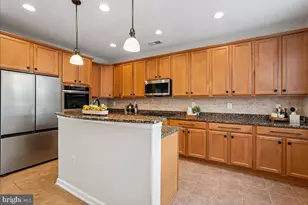 19390 Coppermine Sq, Leesburg, VA 20176 - Photo 14