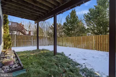 18544 Pineview Square, Leesburg, VA 20176 - Photo 36